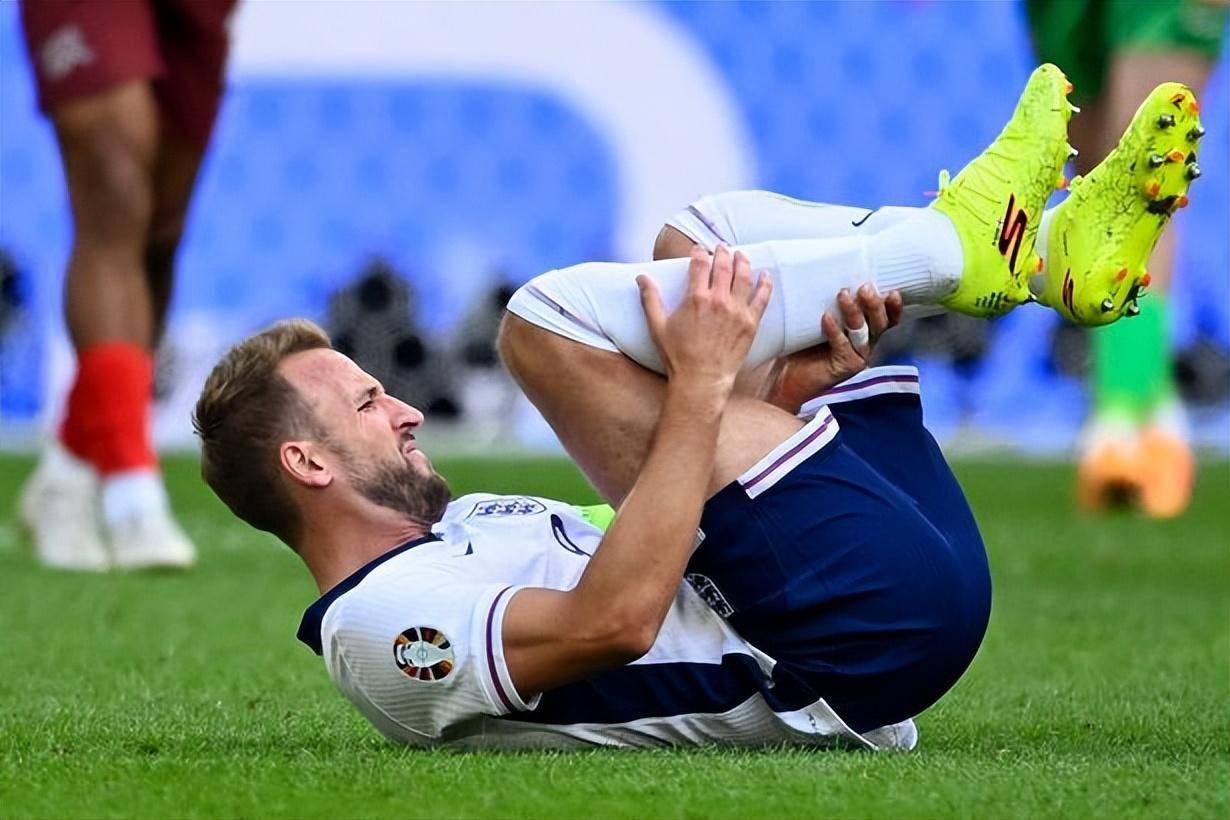 杏彩体育中国官网-瑞士队险胜晋级，晋级半决赛阶段(瑞士队险胜晋级,晋级半决赛阶段是什么)