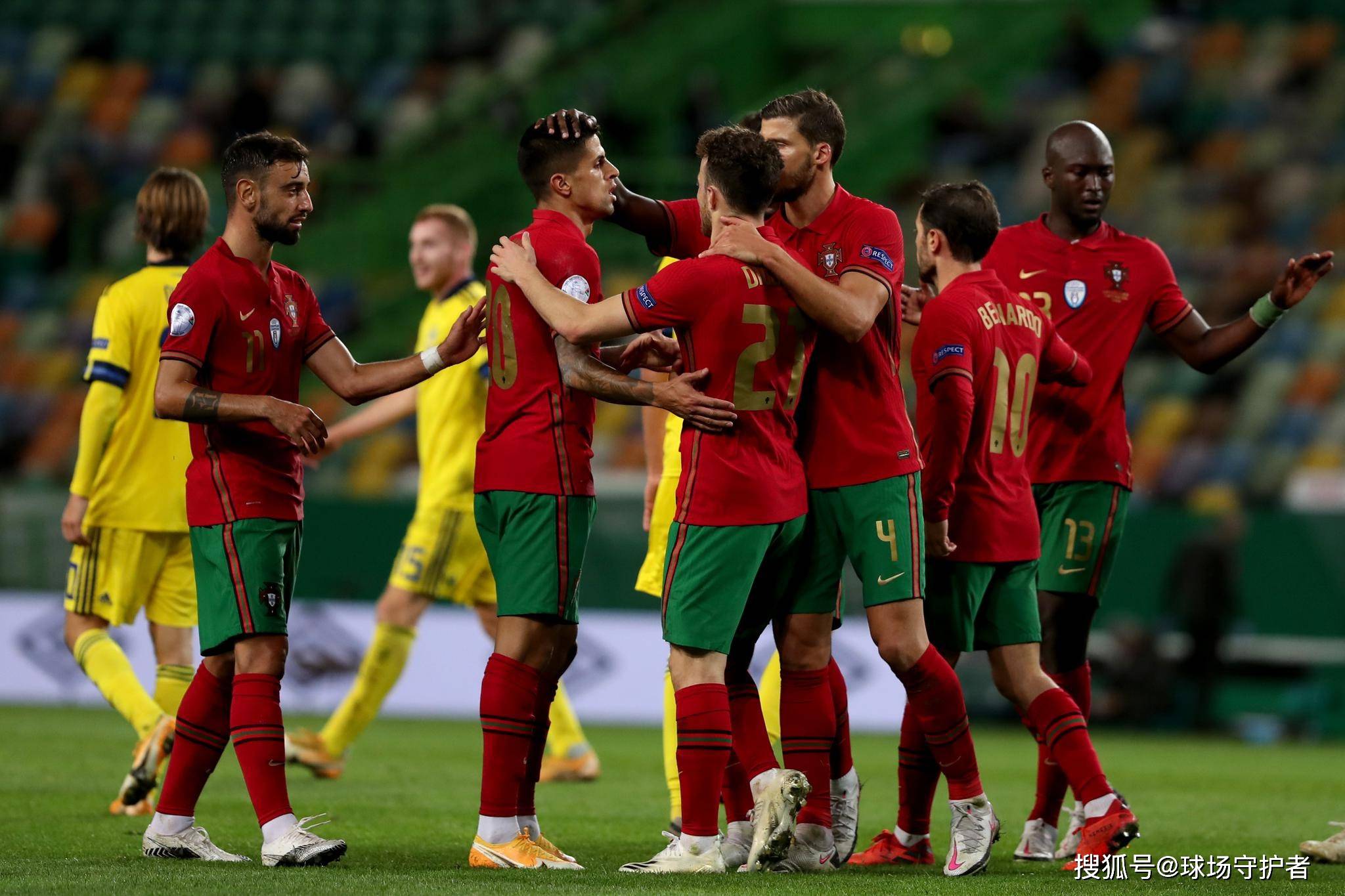 欧国联比赛赛场激辩:专家谈球员技术的简单介绍 欧国联比赛赛场激辩:专家谈球员技术的简单介绍