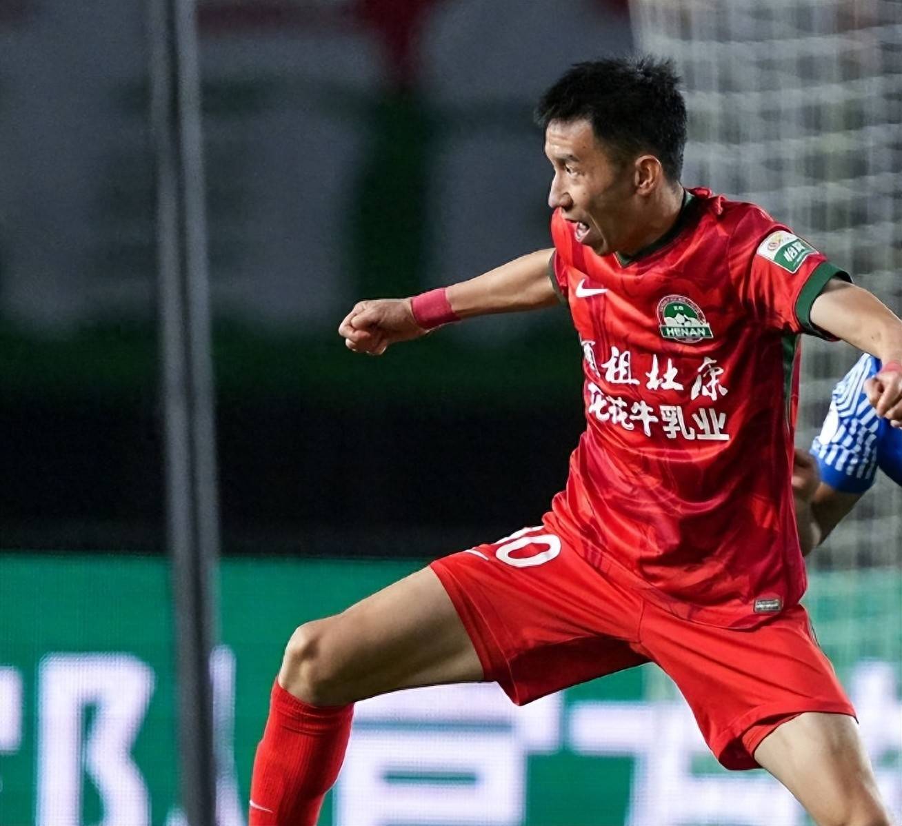 劲旅球队夺得国际大赛冠军头衔 劲旅球队夺得国际大赛冠军头衔