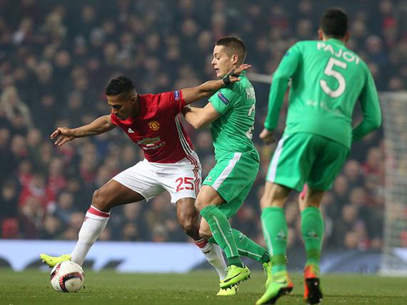 杏彩体育网页版登录入口-圣埃蒂安队大比分战胜对手，稳居法甲积分榜前列