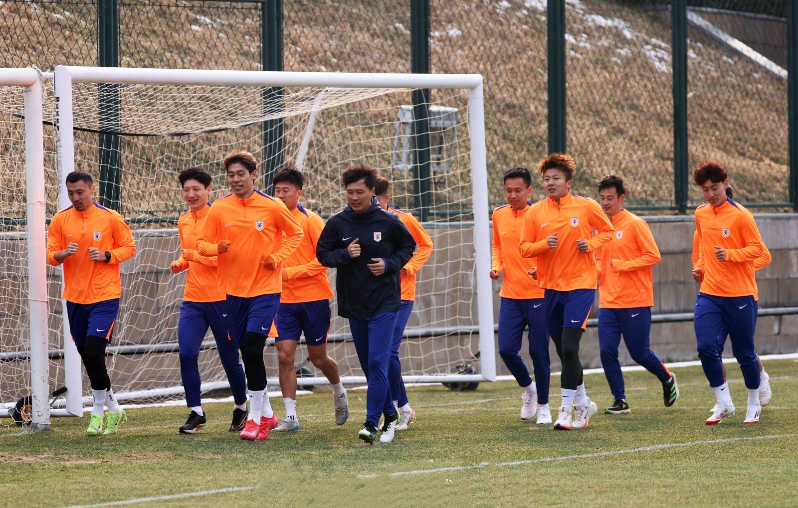 加速备战!球队决意夺冠须全力以赴 加速备战!球队决意夺冠须全力以赴