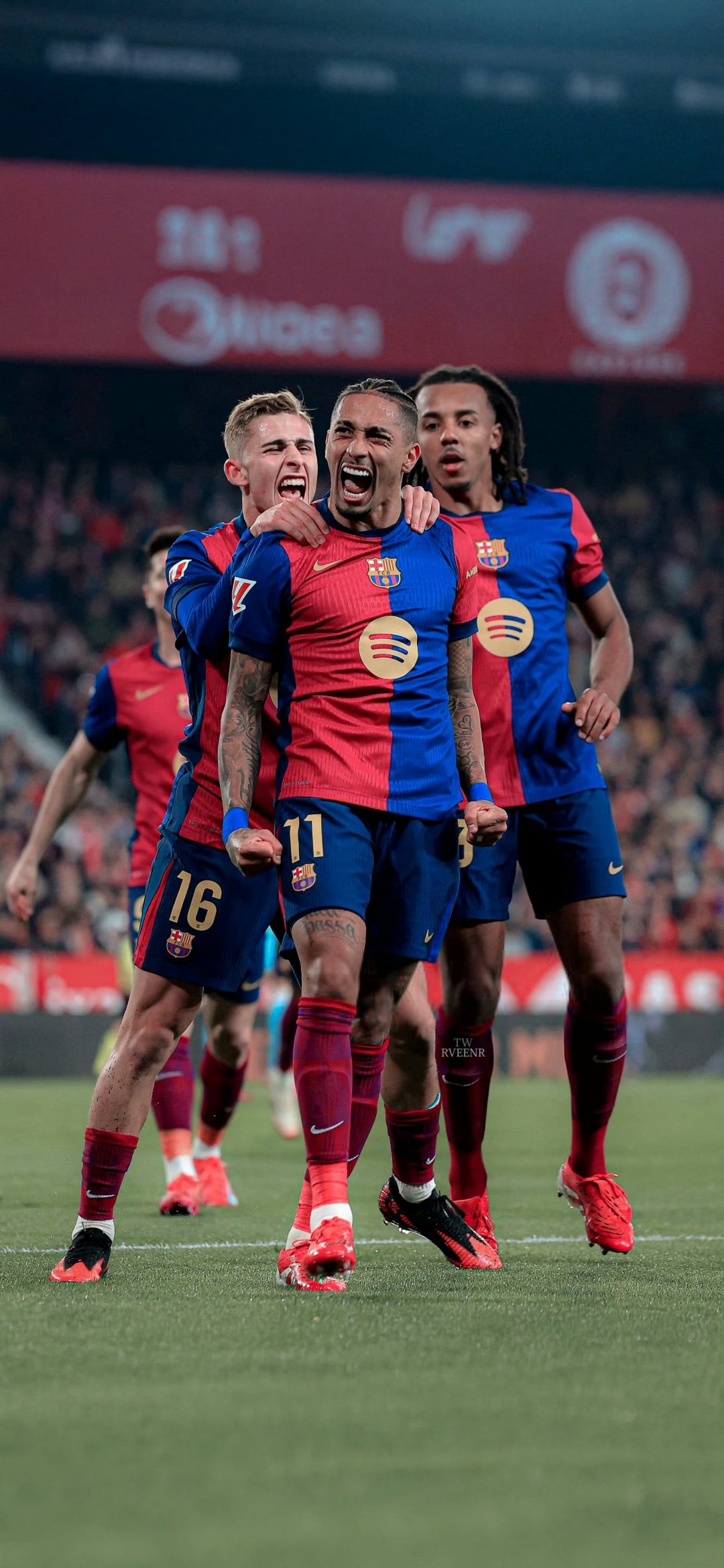 杏彩体育直播-关于帕尔马客场大胜，积分榜上升的信息