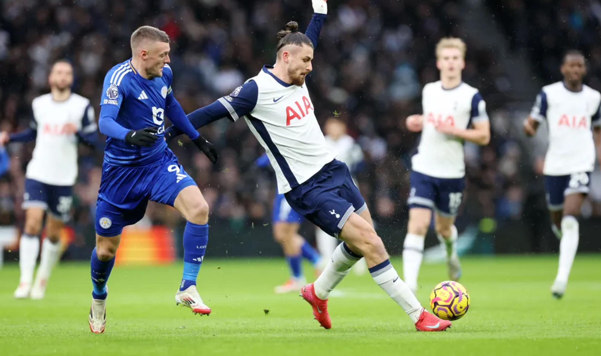 包含哈德斯菲尔德遭遇连败,英超保级形势严峻的词条 包含哈德斯菲尔德遭遇连败,英超保级形势严峻的词条