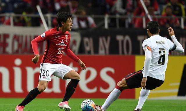 东京FC球员庆祝胜利进球,庆祝球队胜利 东京FC球员庆祝胜利进球,庆祝球队胜利