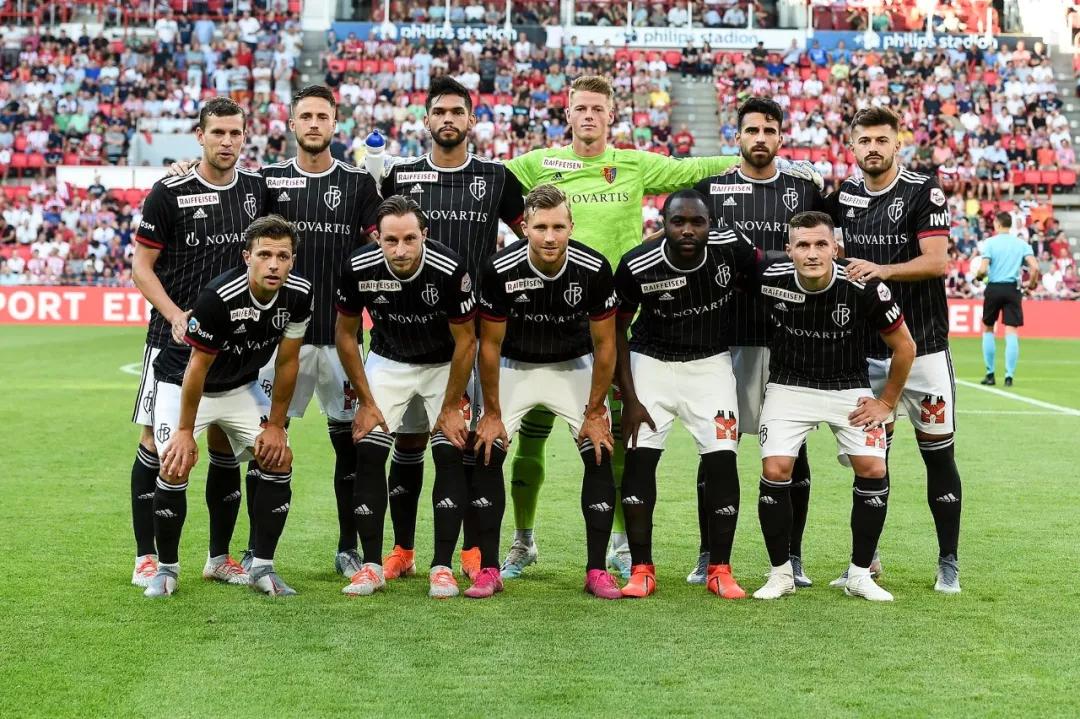 瑞士足球联赛:巴塞尔对圣加伦 瑞士足球联赛:巴塞尔对圣加伦